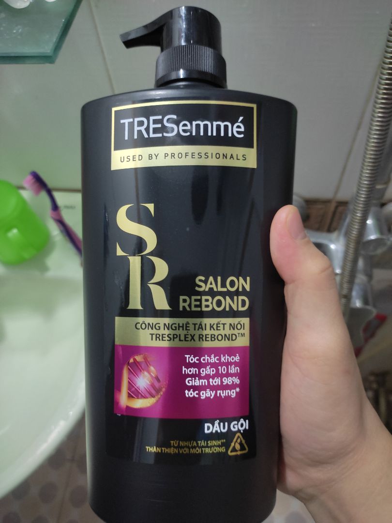 chưa dùng nên k biết có bớt rụng tóc không. nhờ có tiki now mà vào lúc dịch bệnh vẫn nhận được hàng siêu nhanh. 👌👌👌👌👌👌👌👌👌👌👌👌👌👌👌👌👌👌👌👌👌👌🤚👌👌👌👌👌👌👌👌👌