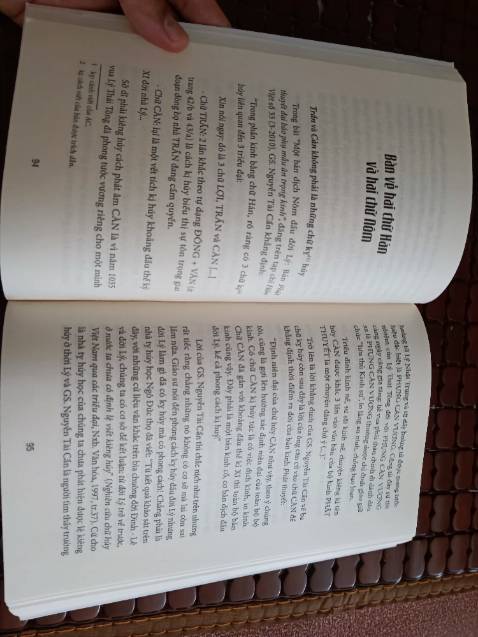 Shop uy tín, sách nhiều kiến thức.