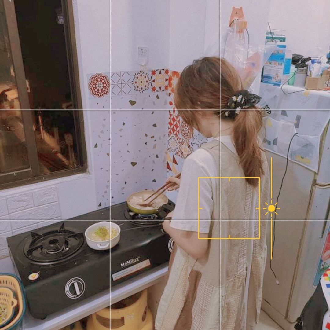 mặc dù bị giao sai màu hơi buồn nhưng chất lượng tốt lắm, anh giao gas cũng nói hãng này xài bền nên rất yên tâm. bật lửa xanh nên nấu nhanh nóng lắm mn cẩn thận củi lửa nha