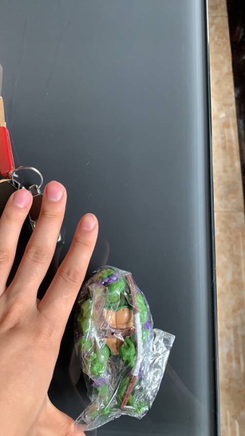 Đồ chơi đẹp, shop giao hàng nhanh, bọc cẩn thận. Bé nhà mình thích mê