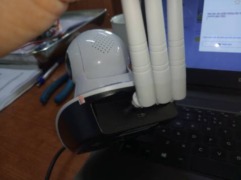 Nhà bán sản phẩm không giống như mô tả..hình chụp camera bán không như hàng camera giao nhận..