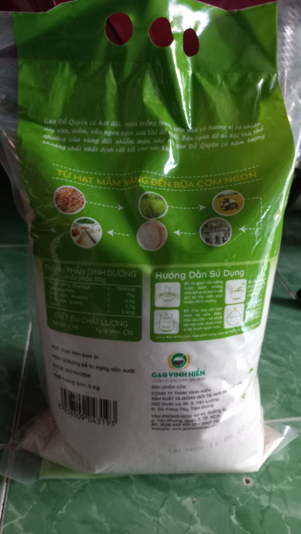 Gạo giống mô tả, dẻo vừa phải, hơi thơm nhẹ, canh mua lúc khuyến mãi nên giá chấp nhận được Gạo giống mô tả, dẻo vừa phải, hơi thơm nhẹ, canh mua lúc khuyến mãi nên giá chấp nhận được