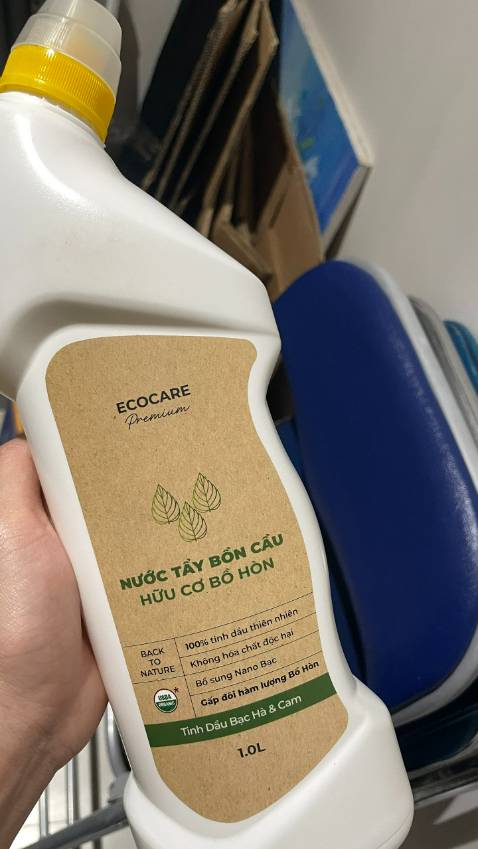 nước tẩy bồn cầu sạch lắm nhen hơn nữa còn là hữu cơ nên rất an toàn với cơ thể ạ. rate 5 sao