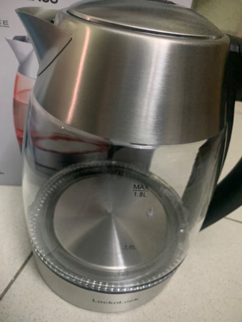 Đóng gói cẩn thận chắc chắn. Giao hàng nhanh. Nay mẫu mới đèn có nhiều màu cho biết nhiệt độ. Thanks shop.