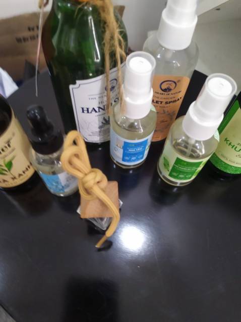 Mình mua dùng thử, thấy chai nhỏ nghĩ dùng mau hết. Vậy mà dùng lâu thật á, date lại xa. Thành phần chiết xuất hoàn toàn từ thiên nhiên. Gặp đúng Shop bán hàng chất lượng thật sự Mình mua dùng thử, thấy chai nhỏ nghĩ dùng mau hết. Vậy mà dùng lâu thật á, date lại xa. Thành phần chiết xuất hoàn toàn từ thiên nhiên. Gặp đúng Shop bán hàng chất lượng thật sự