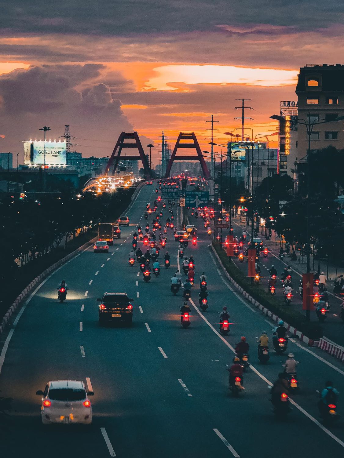 Sách chất lượng tốt, nội dung sâu sắc! Sách chất lượng tốt, nội dung sâu sắc!