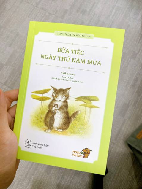 Sách đẹp nhỏ nhỏ nhưbg xinh lắm nha