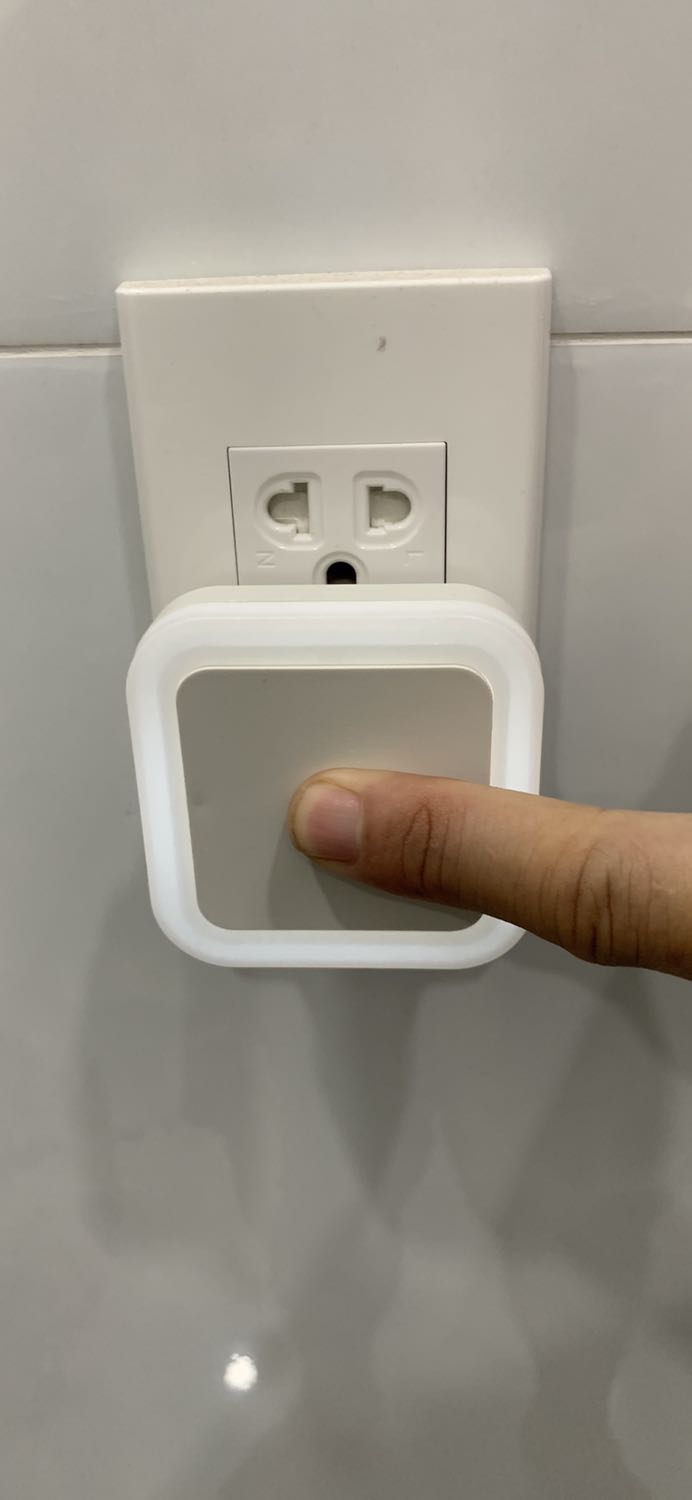 Giao sản phẩm sai và/ hoặc hư, không đúng chất lượng như niêm yết:
1. Đăng bán 2 đèn hình vuông nhưng giao 1 hình vuông, 1 trái tim.
2. QUAN TRỌNG mua 2 đèn CẢM ỨNG nhưng giao 1 đèn HƯ / KHÔNG CÓ CẢM ỨNG. (Kèm hình)
—-> Đề nghị hỗ trợ đổi lại hàng bị sai/ hư.
Ps cá bạn mua nhớ kiểm tra hàng trước.