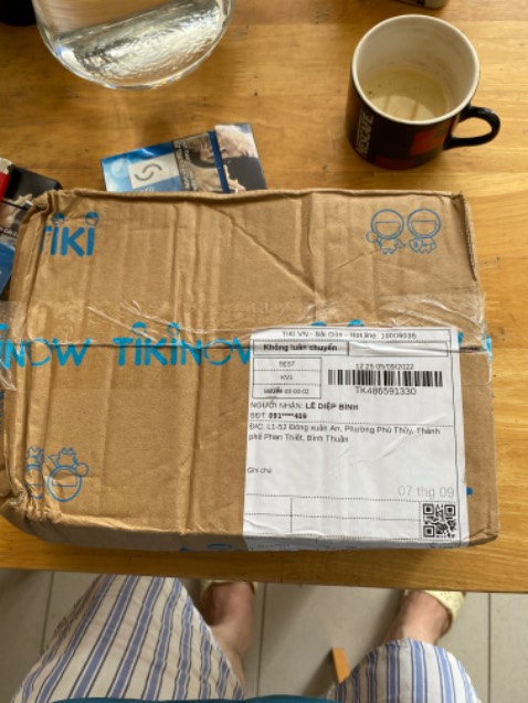 lần đầu tiên nhận sách trễ hạn, nhưng nói chung là hài lòng