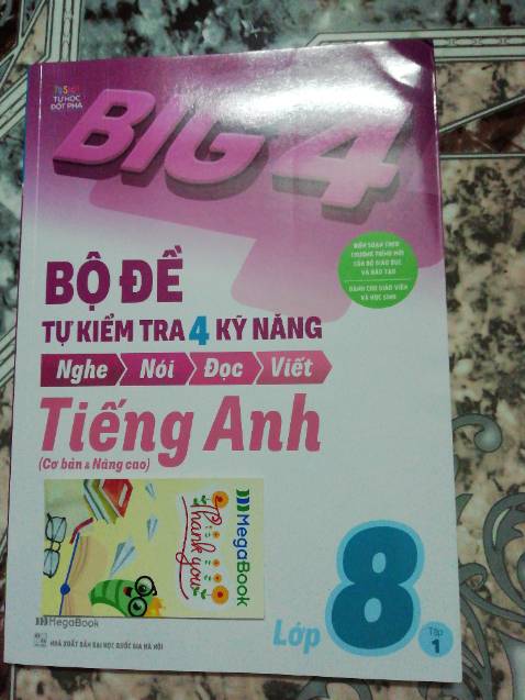 Giá cả tốt
Phí vận chuyển cao
