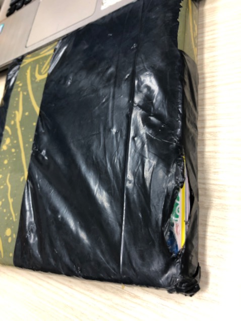 Đóng gói ko cẩn thận nên bị rách mép bìa, sách mới nhưng theo mình thì hình ảnh ko đẹp lắm Đóng gói ko cẩn thận nên bị rách mép bìa, sách mới nhưng theo mình thì hình ảnh ko đẹp lắm