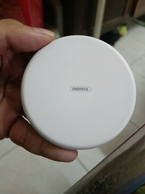 Nhận được sạc nhanh Xiaomi, sạc nhanh samsung, tốc độ sạc có vẻ ổn, vỏ hộp tệ, dễ bị trầy, không khớp gỉ lắm Nhận được sạc nhanh Xiaomi, sạc nhanh samsung, tốc độ sạc có vẻ ổn, vỏ hộp tệ, dễ bị trầy, không khớp gỉ lắm