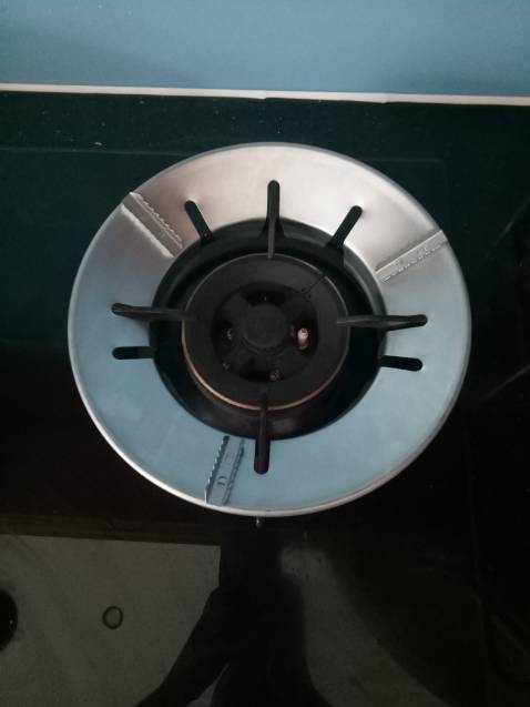 Sản phẩm chất lượng tốt, kiểu dáng xinh xắn, phù hợp với các loại bếp âm, nhìn có vẻ hiện đại, shop đóng gói cẩn thận, giao hàng nhanh        với phí ship thấp và sp tặng kèm rất ưng ý...