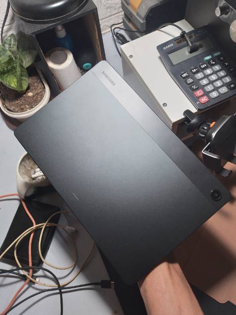 Cực kì uy tín, giá cả cạnh tranh, nguyên seal nguyên kiện chính hãng Samsung Việt Nam Cực kì uy tín, giá cả cạnh tranh, nguyên seal nguyên kiện chính hãng Samsung Việt Nam