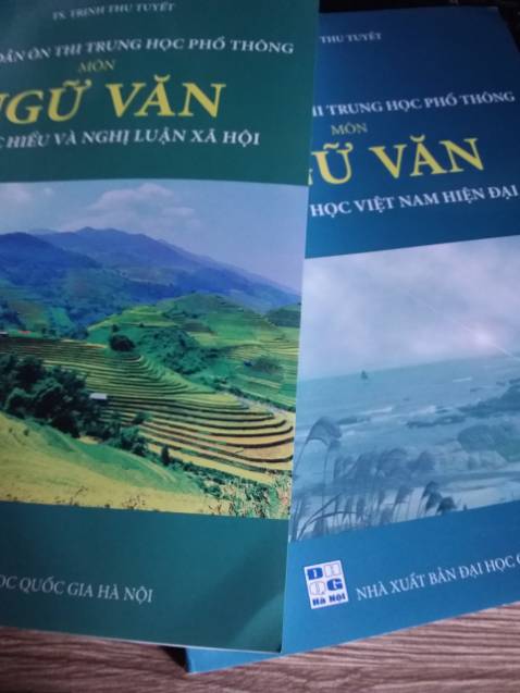Nghe nói sách hay nên mình cũng mua mua về tham khảo . Giao hàng có phần hơi lâu( 6 ngày) và sách thì bị cong bìa , nhăn mấy trang lận . Điều này làm mình khá khó chịu . phiền nhà bán bọc kỹ cho khách hơn nữa đi nha=))hy vọng nd không làm mình thất vọng!