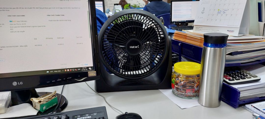 Quạt đẹp, chắc chắn, chạy êm, mát sâu. Nên cho khách hàng chọn màu quạt