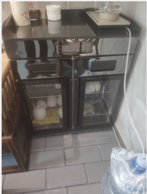 to đẹp, chắc chắn để đc rất nhiều bát đĩa luôn, làm luôn kệ bát đĩa, hàng bọc rất cẩn thận gia cố bằng các thanh gỗ tránh va đập, sấy mạnh siêu khô ráo, b shop tư vấn nhiệt tình và hỗ trợ khách rất nhiều, mua hàng trên trên mạng mà ưng tuyệt đối