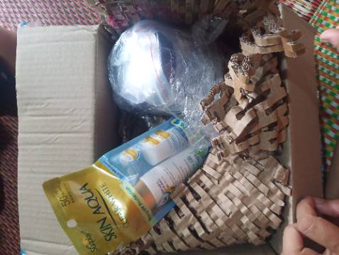 Shop đóng gói cẩn thận, giao hàng nhanh, còn 1 đánh giá nữa mình dùng xong sẽ đánh giá chất lượng sản phẩm