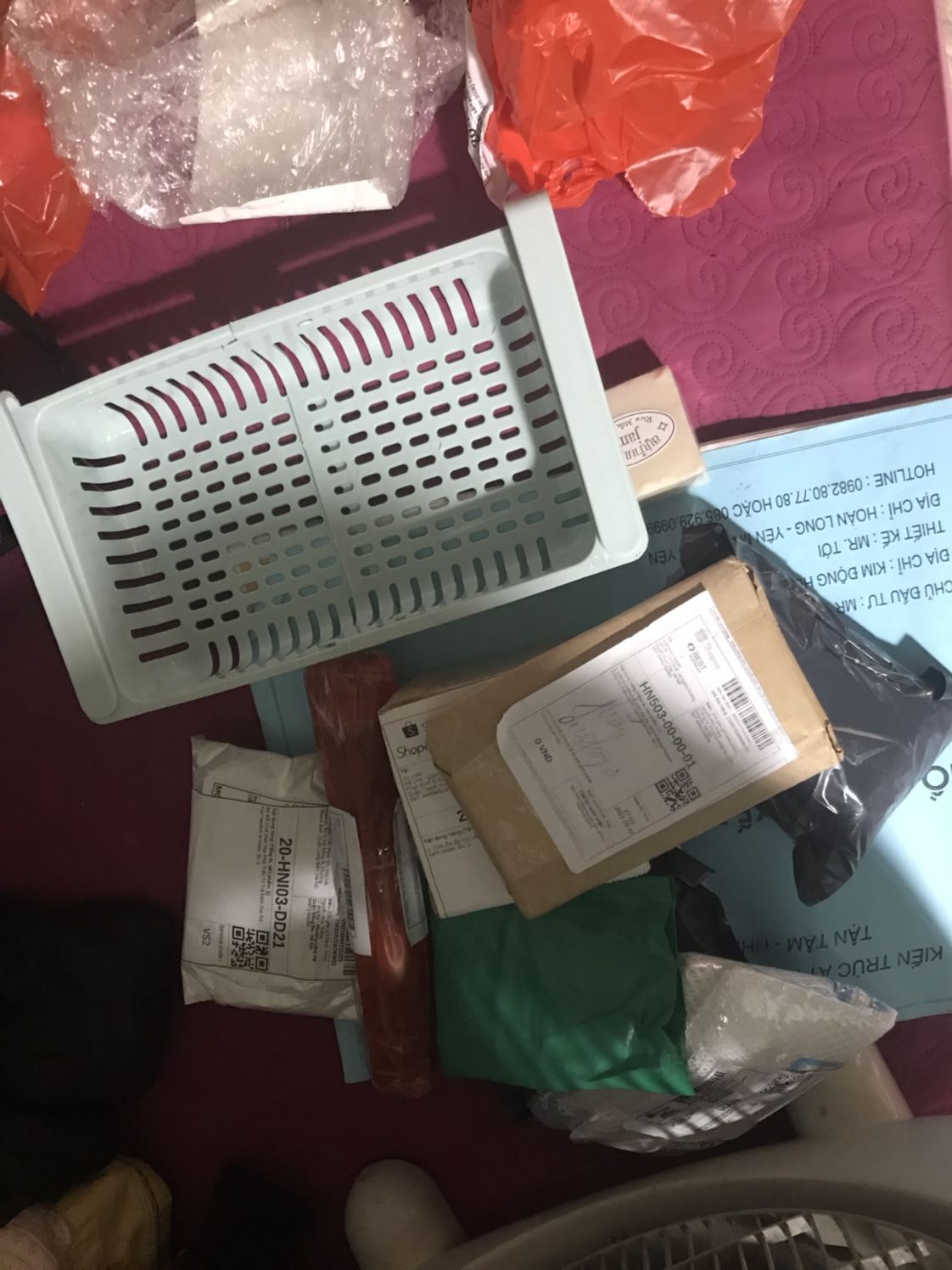 Ủng rất tiện hôm nào mưa gió, vừa k bị bẩn giày vừa âm schaan, rất cảm ơn shop nhé