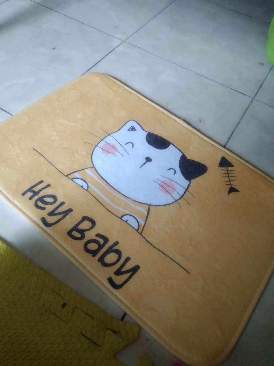 chưa bao giờ mình mua đc thảm rẻ mà chất lại đỉnh như này. trc mk mua thảm mười mấy nghìn dùng đc vài hôm phải bỏ đi. đúng là chất loại 1 có khác. thảm mềm, dễ giặt và lau chùi