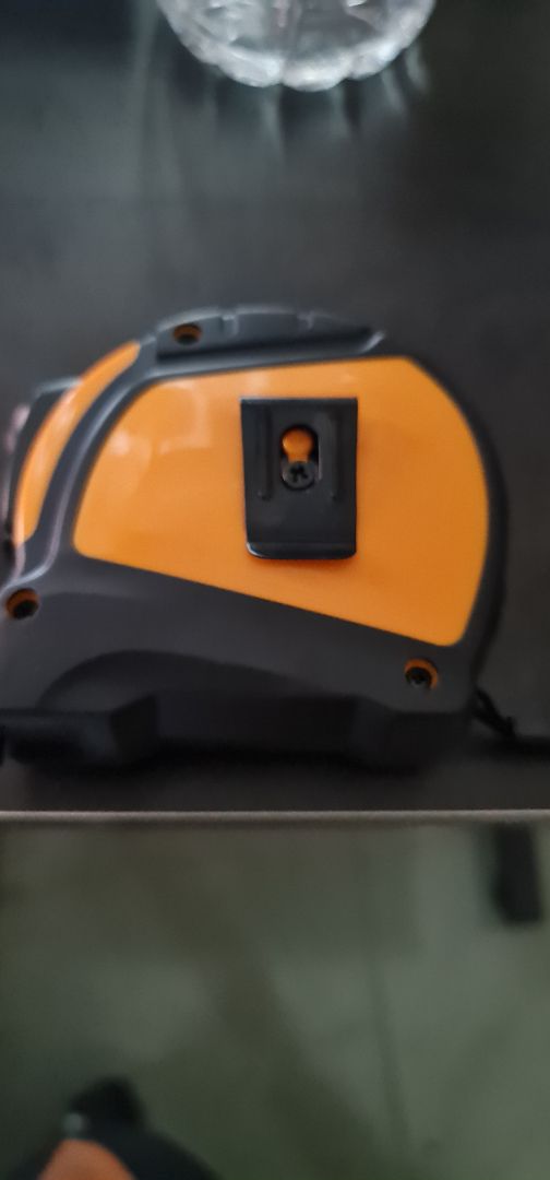 Hàng tốt, chắc chắn, số ghi trên thước rõ ràng. Chỉ có điều là loại 10m nên hơi to so với tay cầm.