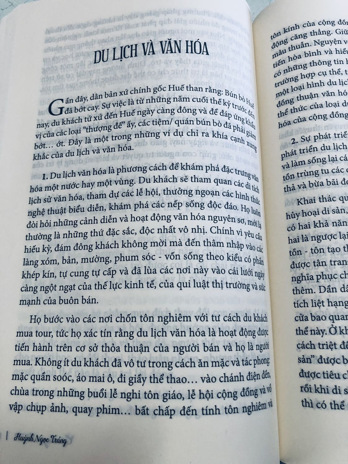 Rất hài lòng; đây là tư liệu hay.. Nội dung súc tích.