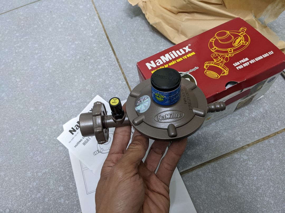 Sản phẩm chất lượng đã gắn và sử dụng tốt, phù hợp với bình Elf Gaz đỏ, shop gói hàng đẹp như gói quà vậy.