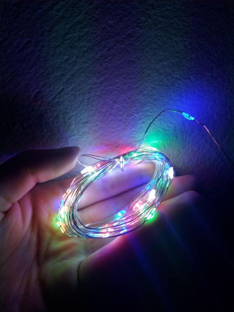 mình phải công nhận là hàng trên tiki chất lượng hơn chỗ khác nhé, shop còn gửi kèm hướng dẫn dùng từng bước cho mình, mẹ còn khen hịn nhớ chứ =)) tại có điều khiển từ xa thay đổi chế độ, tắt mở nữa. 5 sao lun