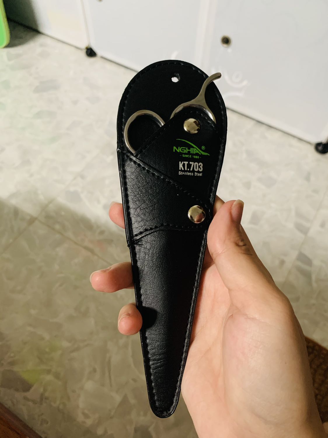 Sản phẩm tốt trong tầm giá, tôi hài lòng sau khi mua hàng. Giao hàng nhanh và đóng gói cẩn thận. Tôi chia sẻ thêm hình ảnh cho mọi người tham khảo khi mua hàng nhé. Tối sẽ mua lại lần nữa của shop nếu cần thêm.