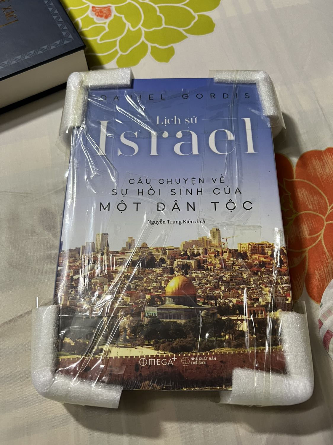 Sách của omega thì +1 uy tín, sách nhận được trong tình trạng rất tốt. Tiếp tục ủng hộ nhà sách