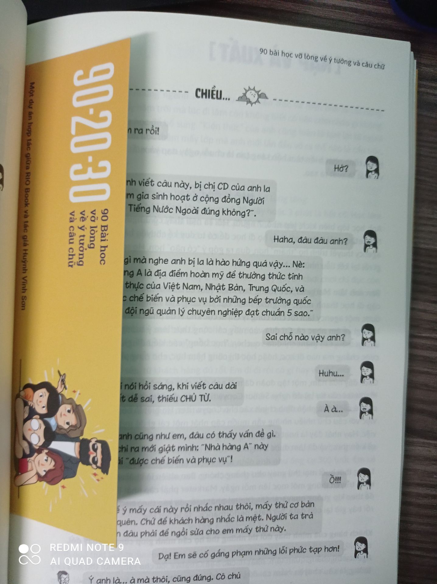 dùng cách kể chuyện để truyền tải thông điệp hút người đọc, tình huống trong câu chuyện phát triển có tính toán để dẫn dắt nội dung. rất hay và sát thực tế. minh hoạ đẹp, sát sao. Đây cũng có thể đưa vô tủ "sách hướng nghiệp" luôn nha. nó giúp bạn dù chưa biết gì cũng có thể nắm được chân dung nghề. mình k phải người trong ngành nhưng đọc vẫn rất dễ hiểu. đó là lý do vì sao giá bìa 195k. rất đáng tiền. cảm ơn các nhân vật "chế" ra cuốn này mình đặt fast 2h Tiki giao hàng nhanh đúng hẹn