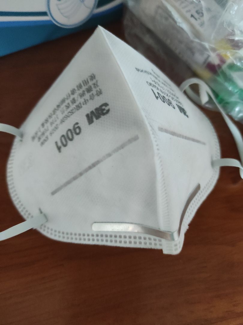 dùng tốt, đóng gói kỹ, mua hồi trước đợt bùng nên rẻ hơn ngoài một chút