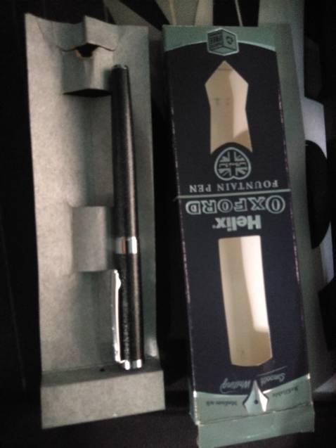 Tốn 320k uổng phí. Vừa nhận hàng *** thử thì mực ra ko đều, chỗ có chỗ ko. Đổi cây khác thì đợi 17 ngày, cuối cùng gửi lại cây viết cũ. Thế gửi làm gì vậy. Làm ăn như thế. Tốn thời gian tốn tiền. Có video mà up cũng ko được up tạm hình vậy. Đợi đúng 17 ngày rồi cuối cùng bỏ cây viết và 20 ống mực Tốn 320k uổng phí. Vừa nhận hàng *** thử thì mực ra ko đều, chỗ có chỗ ko. Đổi cây khác thì đợi 17 ngày, cuối cùng gửi lại cây viết cũ. Thế gửi làm gì vậy. Làm ăn như thế. Tốn thời gian tốn tiền. Có video mà up cũng ko được up tạm hình vậy. Đợi đúng 17 ngày rồi cuối cùng bỏ cây viết và 20 ống mực