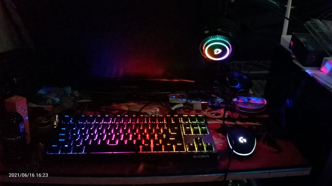 đóng gói cẩn thận nhưng siu đã bị mở! mới nhận hàng nên chưa biết đc chất lượng sp!