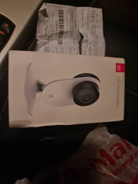 Giao sản phẩm cũ, sai chủng loại