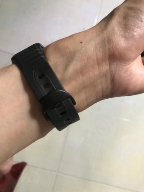 Giao hàng nhanh.Sản phẩm tốt gọn nhẹ,Bảo Hành 1 năm.Mặt trên nhỏ nha các bạn 40mm. Mặt trong có dán tem chống hàng giả.