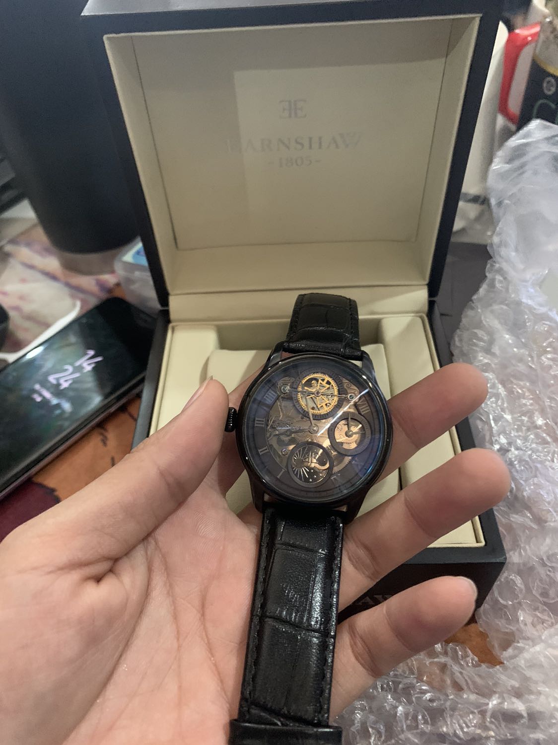 Chổi xài ok lắm mọi người. Y hình . Có túi bọc. Mà giá rẻ hơn nhiều chỗ khác nhen. Hình minh hoạ ạ. Vì chổi để sau cốp xe k quên chụp rầu 😂😂