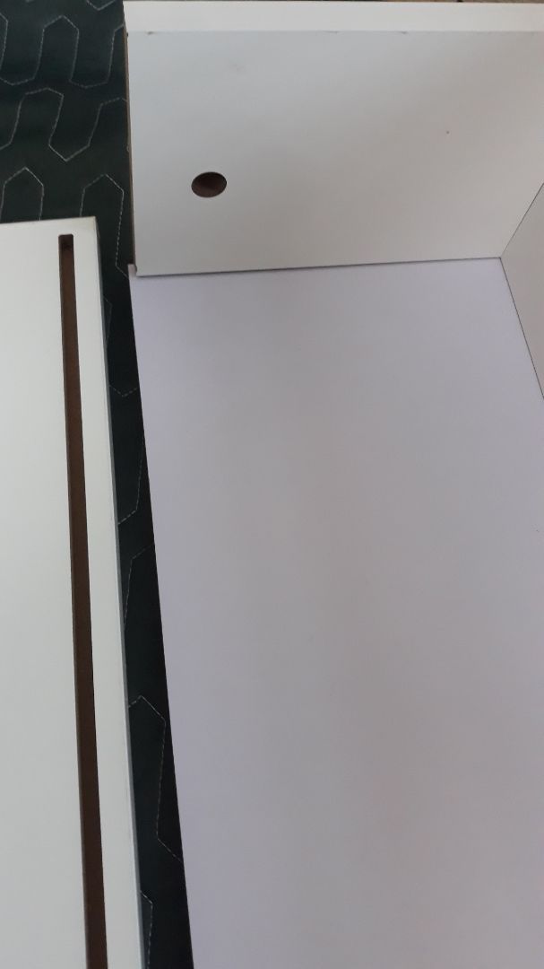 Thiếu mấy cái Nở ốc cam và Ốc cam để lắp ngăn kéo. Giá sách đẹp long lanh (mua hàng IGA nhiều rồi và rất ưng, giá cả lại phải chăng) mà đang chờ... ngăn kéo. Shop chuyển giúp Ốc vít bị thiếu để mình hoàn thành nốt tác phẩm DIY này với ạ?!😢😢😢