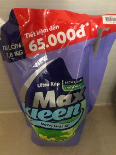 Giao hàng nhanh đầy đủ đúng miêu tả. Mùi của nước giặt thơm!!