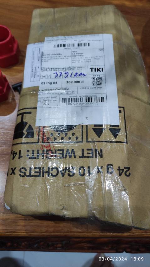 Sản phẩm không có bao bì, đóng gói hàng sơ sài... chất lượng tạm so với tầm giá