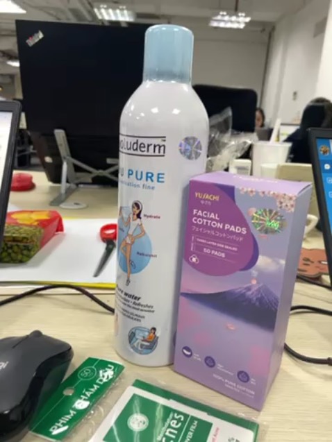 Sản phẩm chất lượng tốt, giao hàng đúng nhanh lun, chai to lắm, sẽ ủng hộ hàng tiki