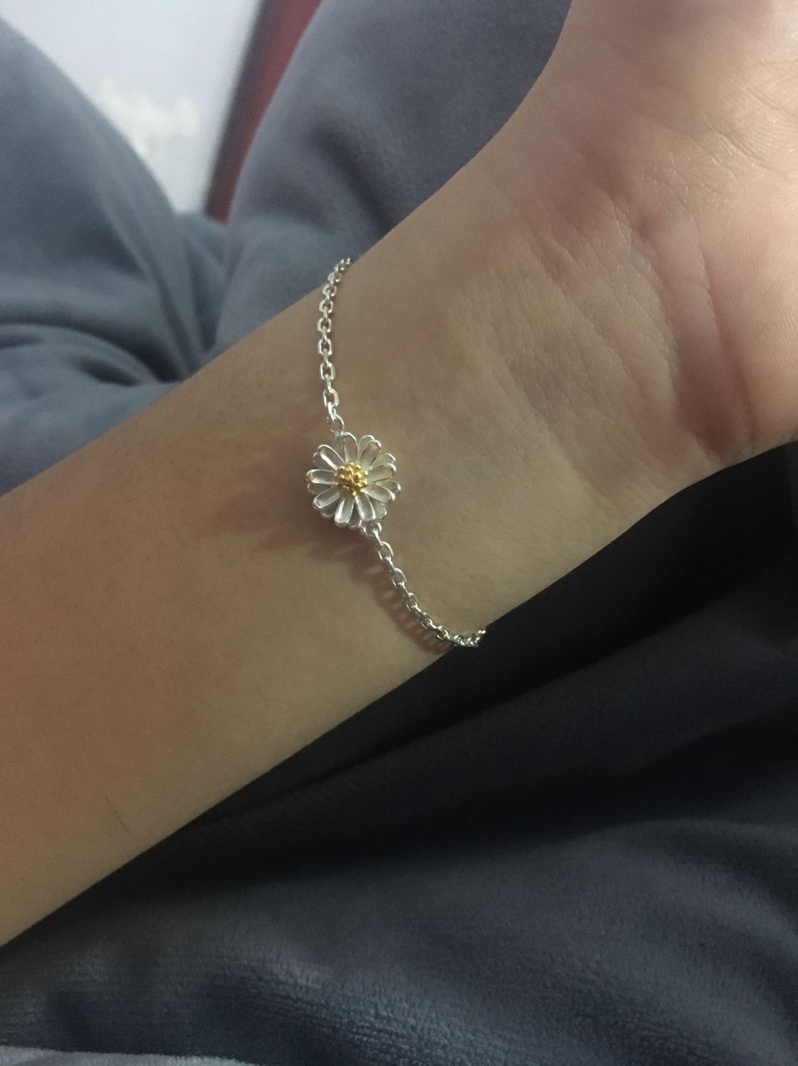 Đóng gói cẩn thận, nhanh chóng. Hàng nhận về rất hài lòng.