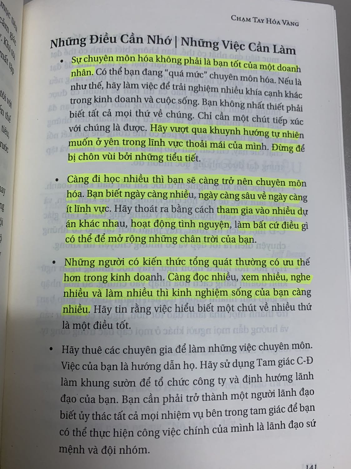 / Làm doanh nhân khó lắm phải đâu chuyện đùa? Mua cuốn này đọc là vì thần tượng Donald Trump sẵn khám phá luôn về Robert Kiyosaki. Rất ấn tượng vs chương 3 bàn về thương hiệu. Cám ơn tiki đã recommend cho mình cuốn này.