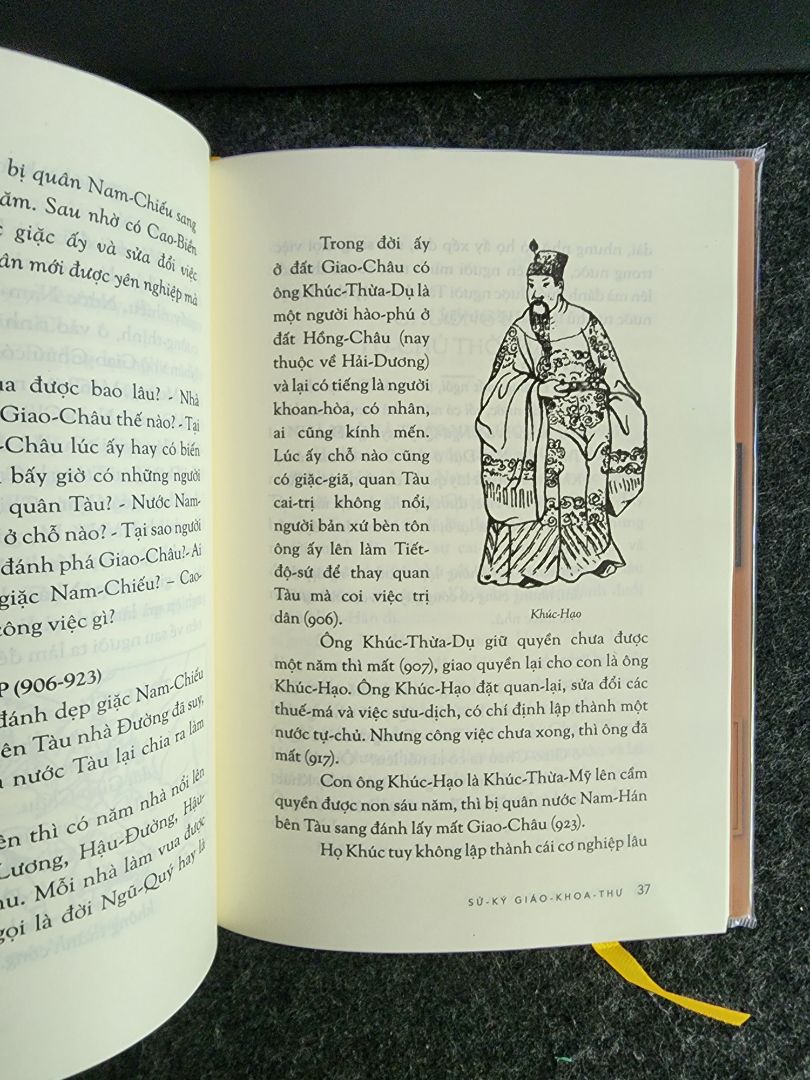 Rất nên có cuốn nay các bạn ah. Nội dung sách hữu ích, mang đến nhiều thông tin giá trị !!!