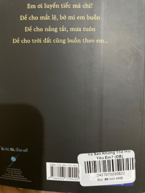 Lần đầu mua sách tiki mà thấy thất vọng vì chất lượng vậy. Mua bản đặc biệt mà nhận quyển sách “đặc biệt” cong, tính làm quà tặng bạn mà chắc khỏi luôn quá 😢