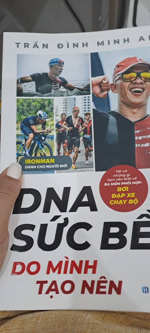 Lịch luyện tập chi tiết và nhiều nội dung hữu ích. Cuốn sách truyền cảm hứng cho tôi bắt đầu luyện tập