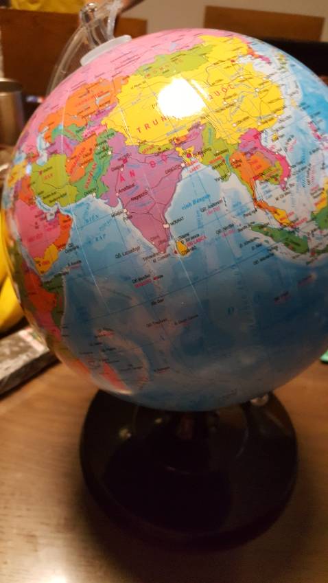 Quả cầu màu sắc đẹp. Bản đồ rõ ràng. Rất phù hợp cho con học . Rất cám ơn shop. Quả cầu màu sắc đẹp. Bản đồ rõ ràng. Rất phù hợp cho con học . Rất cám ơn shop.