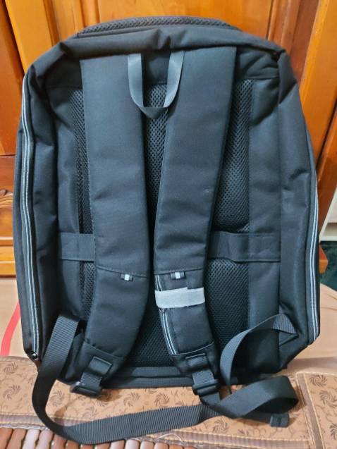 Balo đẹp, ngăn bên trong rộng rãi, chất liệu vải rất Ok, giá lại rẻ hơn nhiều so với thị trường, nên mua nha mọi người..!