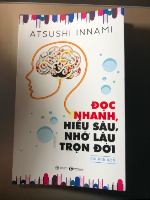Bọc sách kĩ, giao hàng nhanh.
Nội dung ổn, phù hợp đối tượng bắt đầu đọc sách, muốn đọc sách nhanh và hiệu quả.
Suy nghĩ "biến tất cả những điều được viết trong sách thành của chính mình" là khái niệm sở hữu lạc hậu.
Dù là sách hay kiến thức, chỉ cần nắm thật chắc những điểm quan trọng nhất, còn lại cứ để trôi đi.