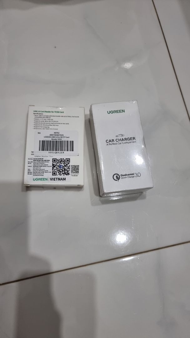 Hàng nguyên seal, cầm thấy cứng cáp, mong là chép tài liệu từ máy tính qua thẻ nhớ sẽ nhanh chóng. Mình tin dùng hàng Ugreen hơn Basues.